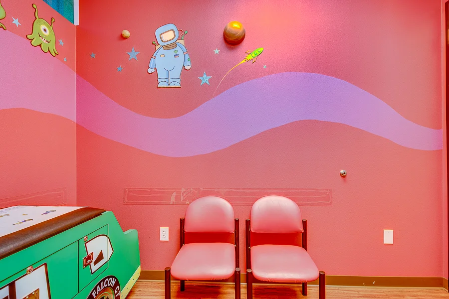 Sunrise Pediatrics Smoke Ranch office photo